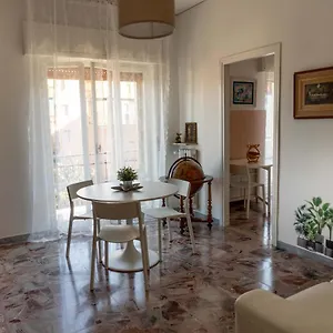 Afrodite Loft Hermes , Verona Italy